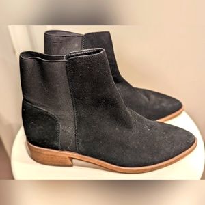 Vero Cuoio, Italy Womens Boots Size 8.5